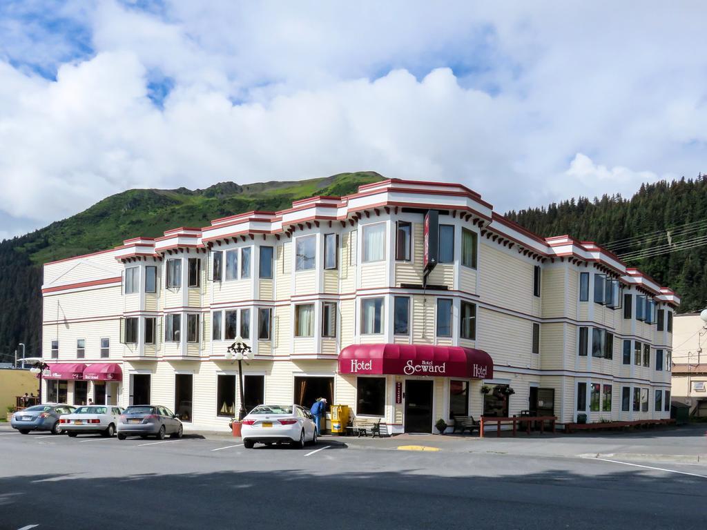 Hotel Seward Exterior photo